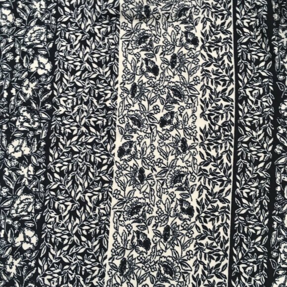 Love Cameron LA Dress Size Large Black Floral Long Sleeve Stretch Mini Bodycon - Picture 5 of 10